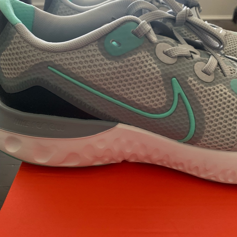 Nike Renew Run - Picture 5 of 6